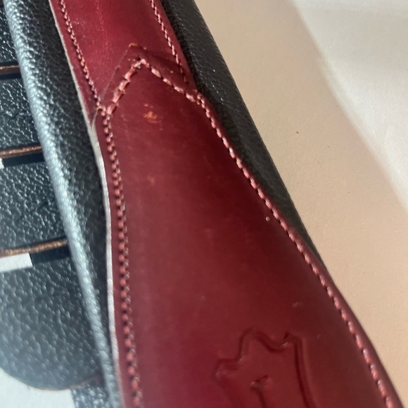 MSS80 2 Inch LEVY Guitar Strap Belt Leather Burgundy Black Music Band - Picture 4 of 16